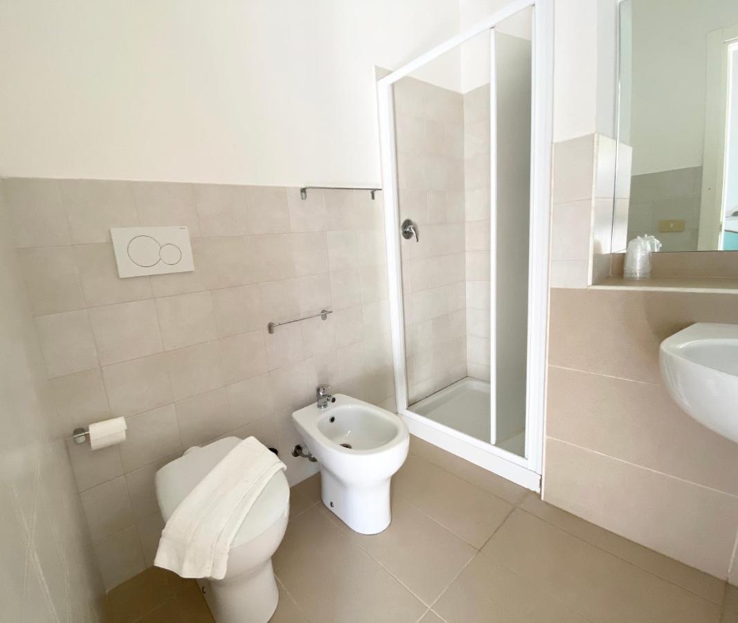 רימיני Hotel Luna Rossa מראה חיצוני תמונה
